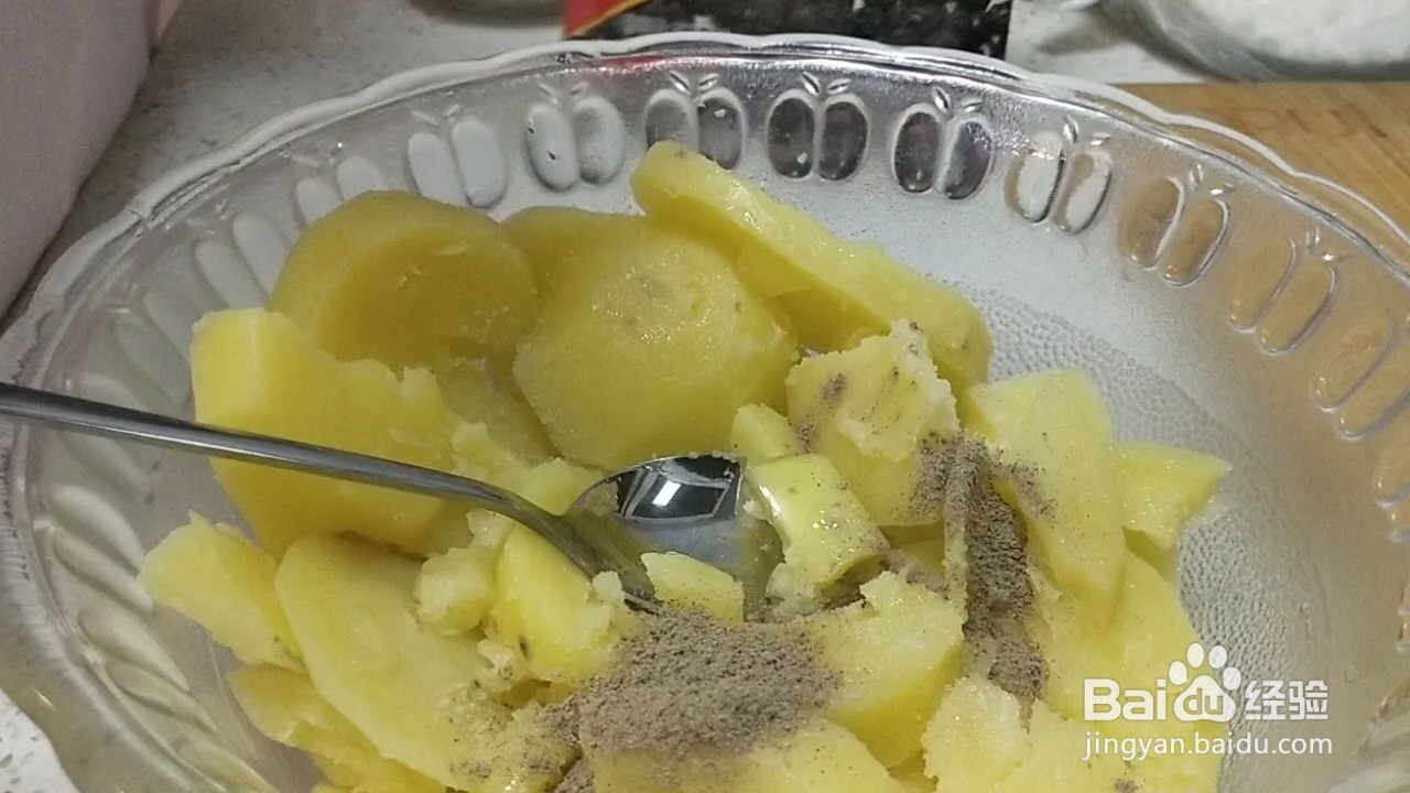 超长拉丝的爆浆芝士土豆球