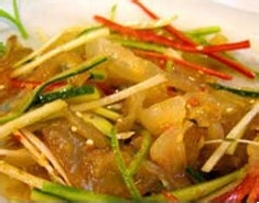 椒丝海蜇的做法