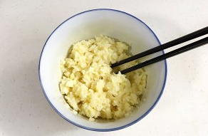 黄金酱油炒饭做法