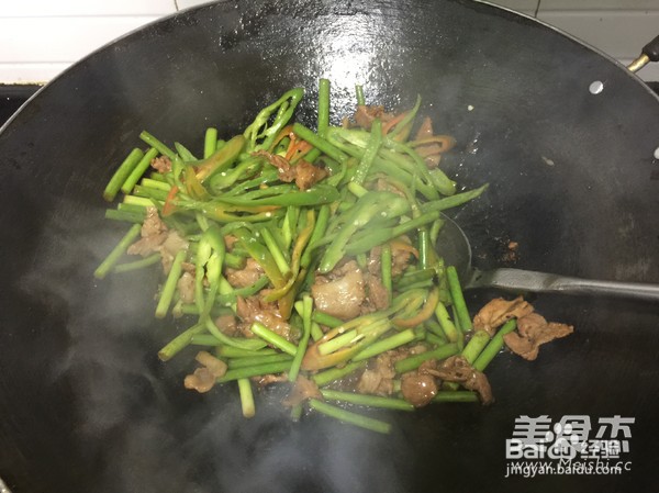 蒜苔青椒炒瘦肉