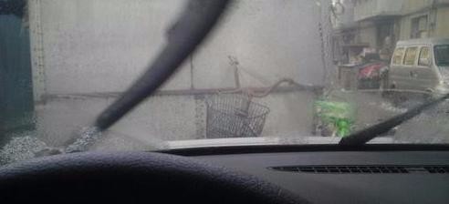 如何处理汽车玻璃水冻死