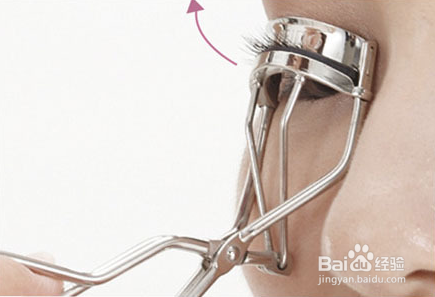 初学化妆，怎么涂睫毛膏眼睫毛变长