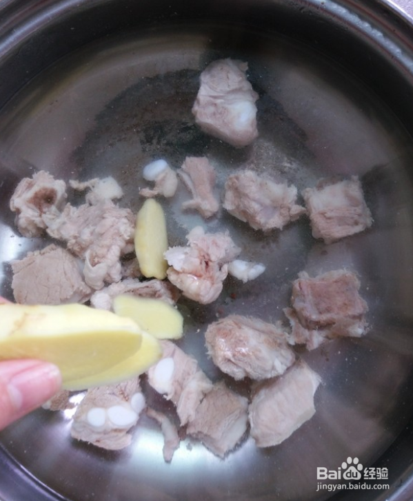 如何做出美味的萝卜排骨汤?