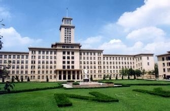 怎么选个好学校