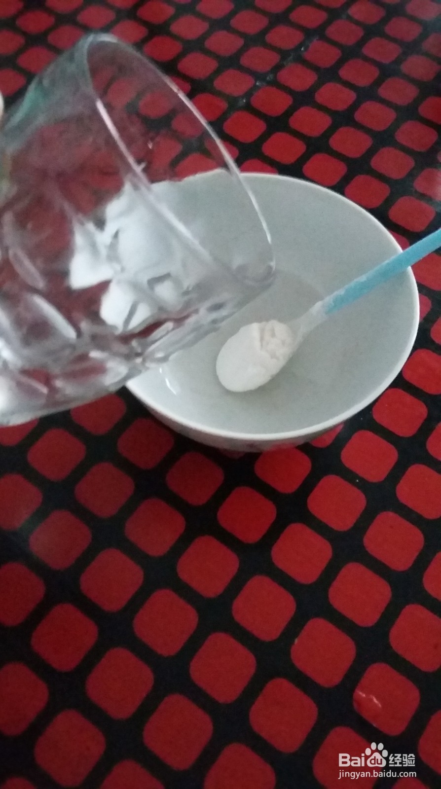 怎样去除保温暖瓶里的水垢?