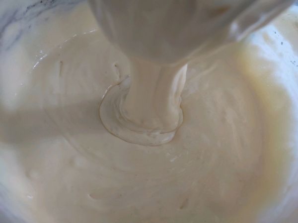 无水蜂蜜脆皮小蛋糕