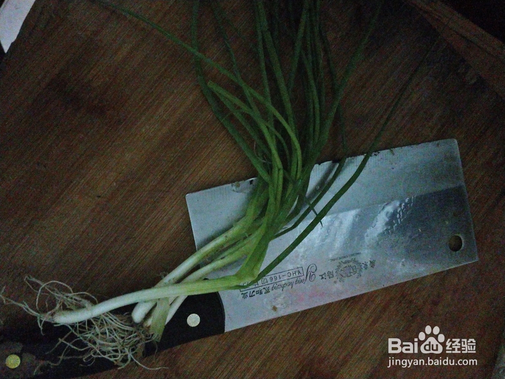 爆炒木耳烧魔芋的做法