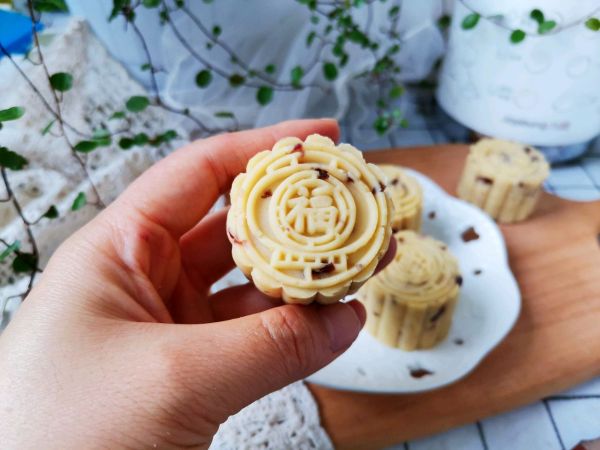 奶香蔓越莓绿豆糕