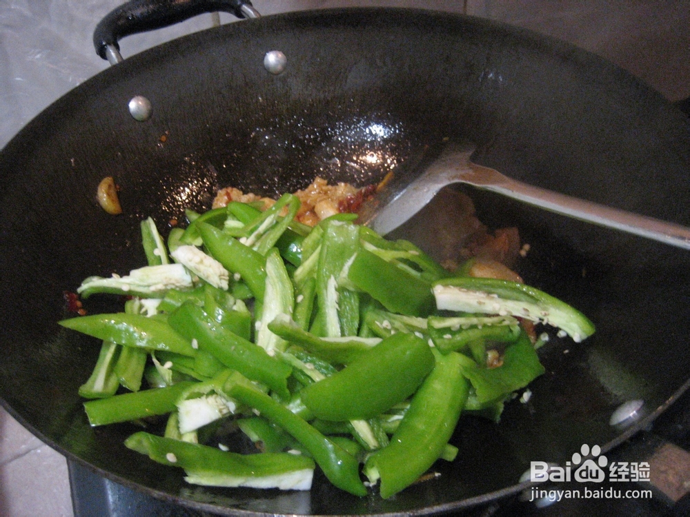 青椒炒肉的做法