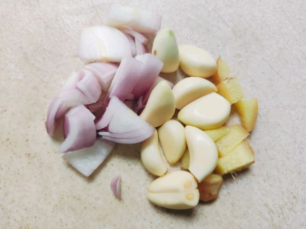 红烧香菇走地鸡