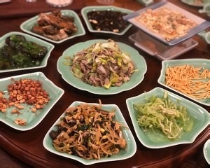 如何制作美味的香葱爆炒里脊肉