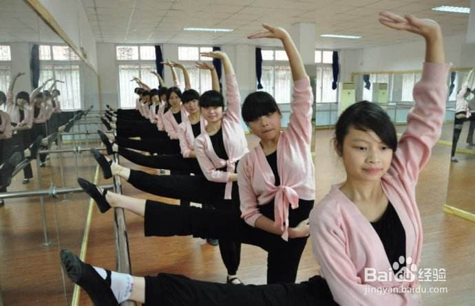 没有学历的女生做什么工作