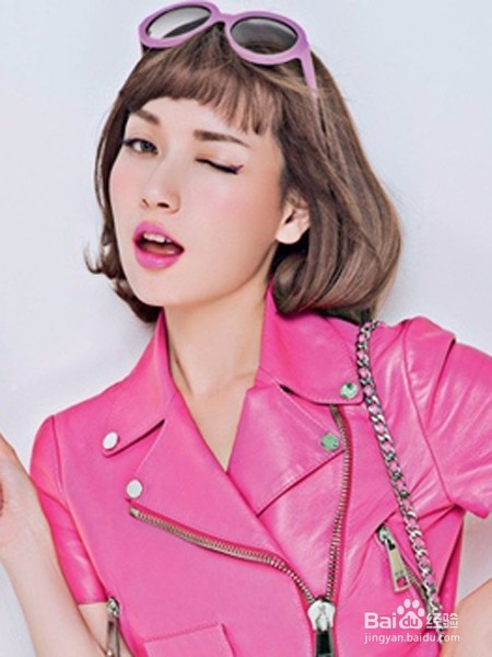 如何打造职场发型呢？时刻塑造干练精英范