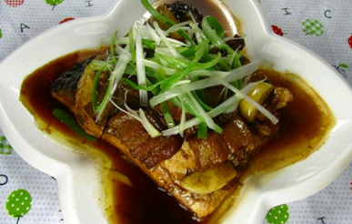 相当可口的侉炖鱼