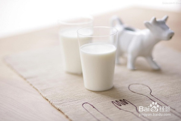 冲泡奶粉的常见误区以及技巧分享