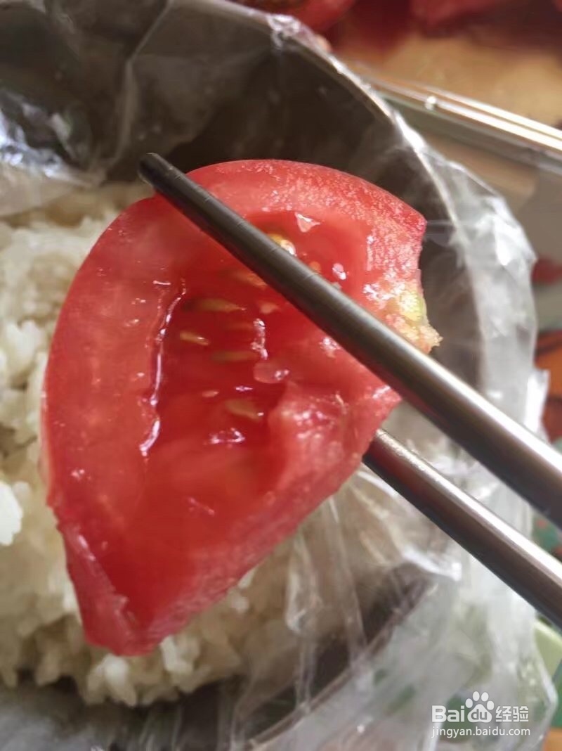 如何制作美味糖拌西红柿