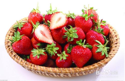 如何选购草莓？怎样把草莓洗干净？