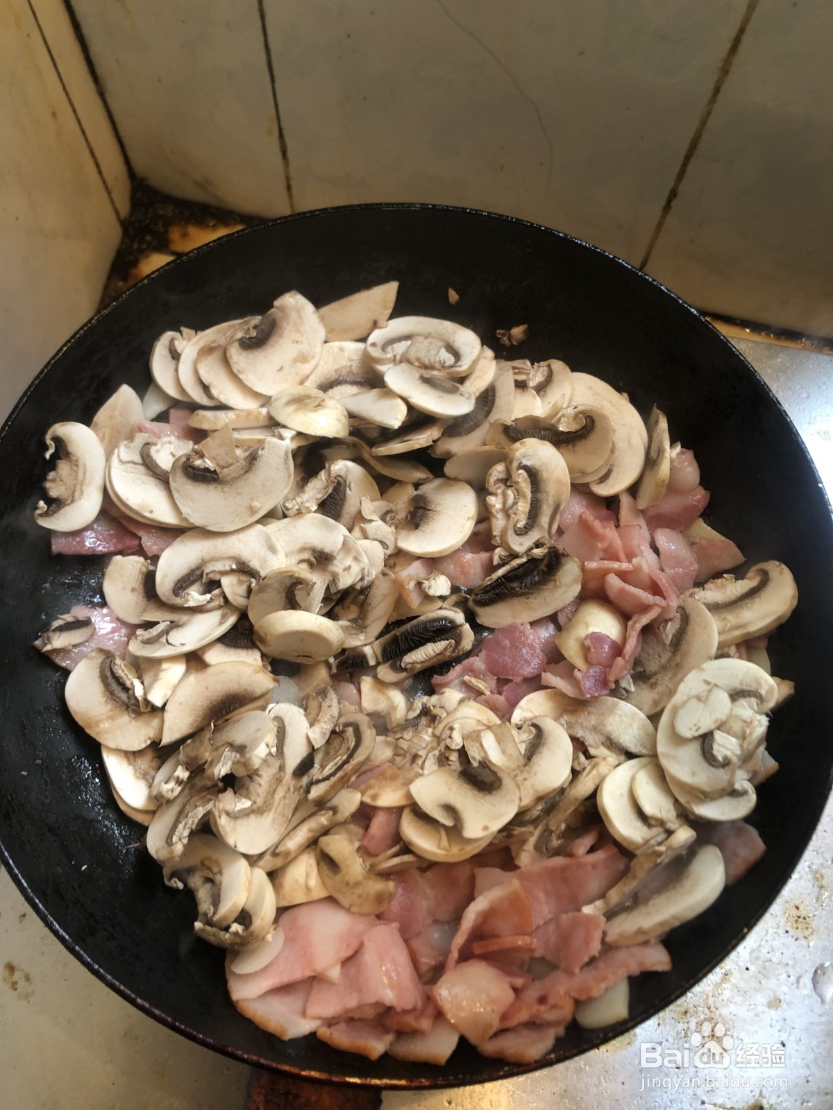 香菇培根面的做法