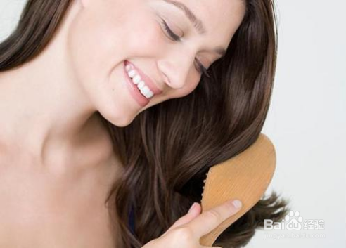 女性掉发怎么回事，女性掉发原因