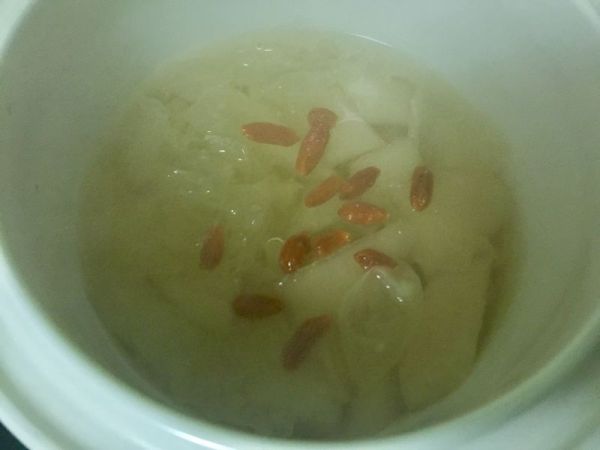 冰糖银耳雪梨汤#柏翠辅食节—健康食疗#