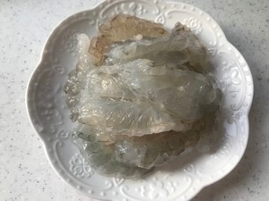 菠萝虾球怎么做