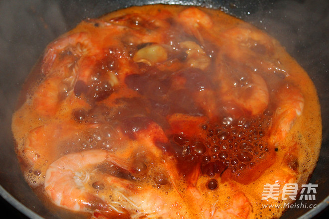 饭店靠大虾的做法