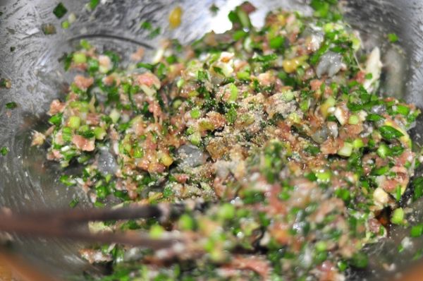 猪肉韭菜虾仁水晶饺