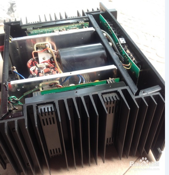 电脑关机后音响有电流声怎么解决