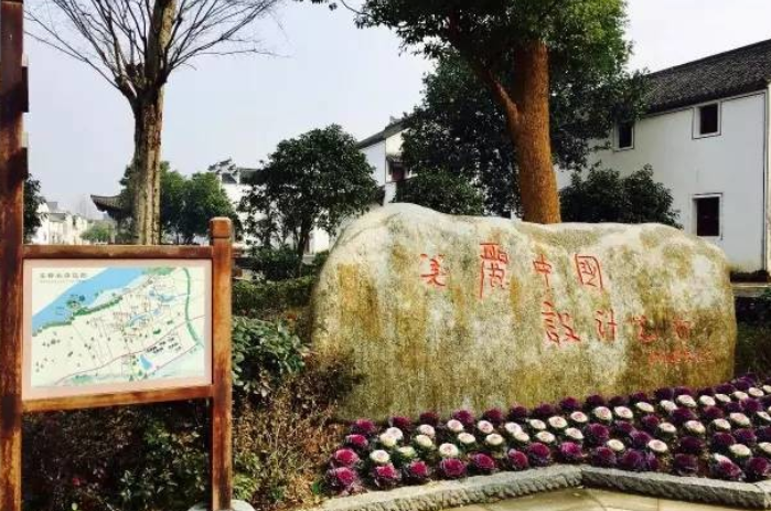 郁达夫小说的艺术特色是什么