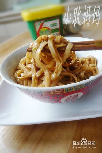 【炸酱面，花样做】番茄鸡蛋炸酱面