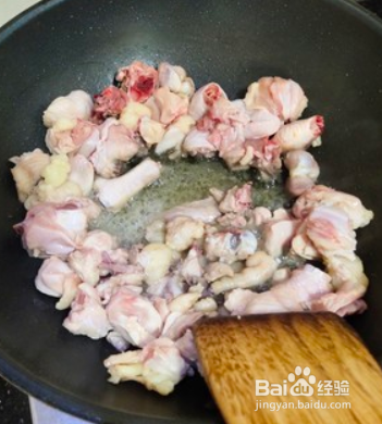 板栗烧鸡怎么做