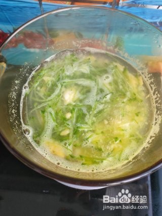 米饭海参疙瘩汤的做法