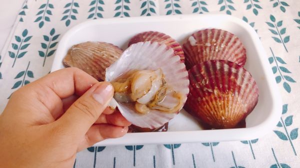 蒜蓉粉丝蒸扇贝