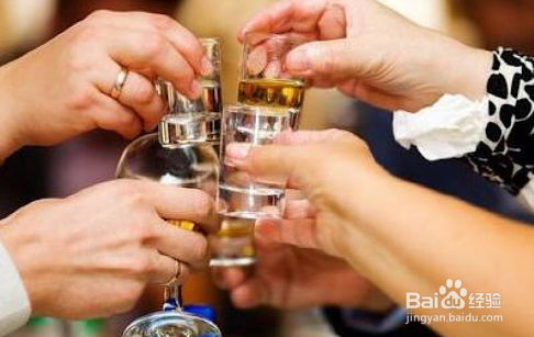 白酒怎么喝不容易醉
