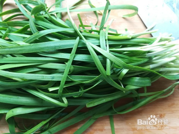 槐花蒸饺的做法