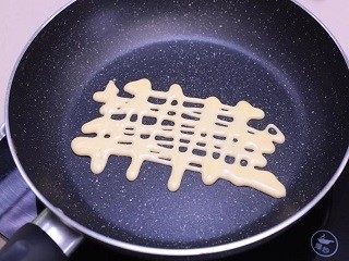 豆沙铜锣烧卷怎么做?