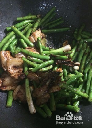 河南特色-五花肉豆角土豆焖面怎么做