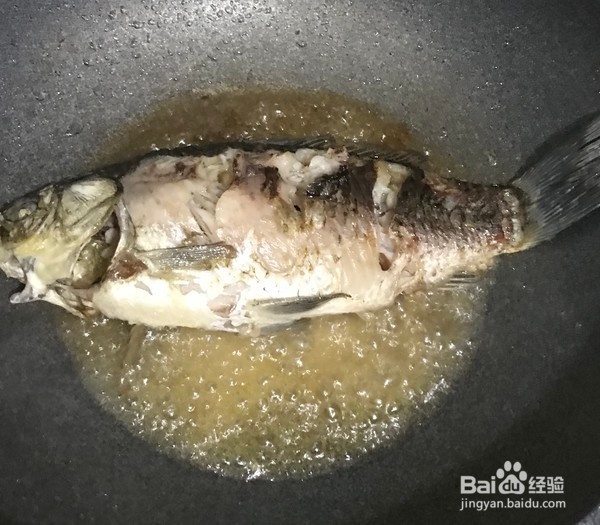 怎样做鲫鱼豆腐汤