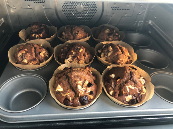 红枣核桃蜂蜜蛋糕