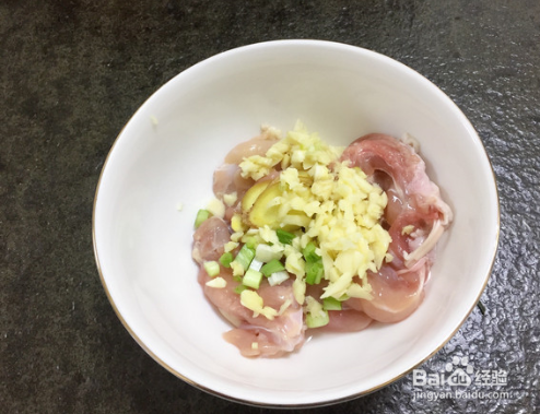 黑椒鸡腿盖饭的做法