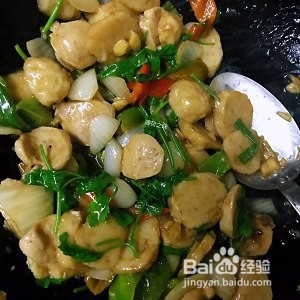 教你怎么做彩椒炒鱼肉肉丸
