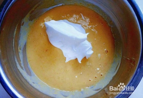 家常版8寸戚风蛋糕是怎么做的？