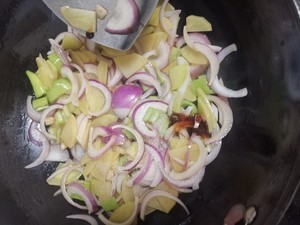 洋葱土豆怎么做好吃