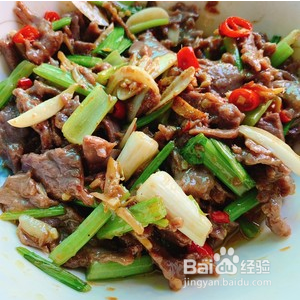 芹菜炒牛肉的家常做法