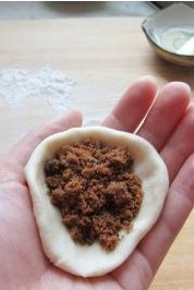 油炸流糖小油香