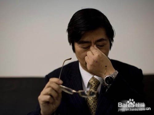 长时间电脑前工作的人怎样保护眼睛