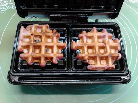 三重蔓越莓华夫饼