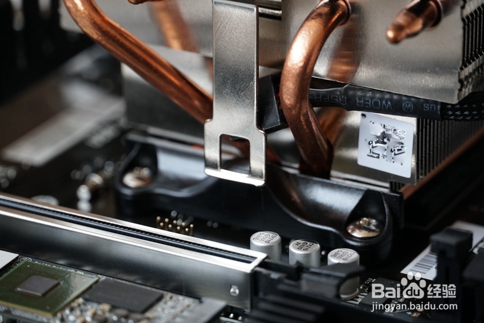 台式机主板常用接口介绍与插接教程