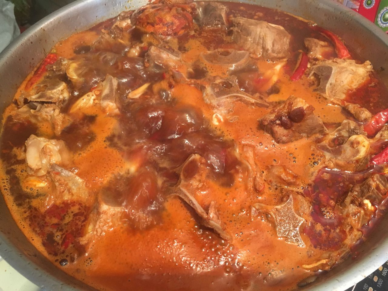 教你做酱羊蝎子火锅，好吃极了