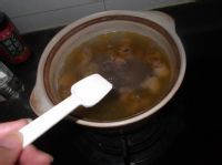 淮山构杞煲鸡汤做到